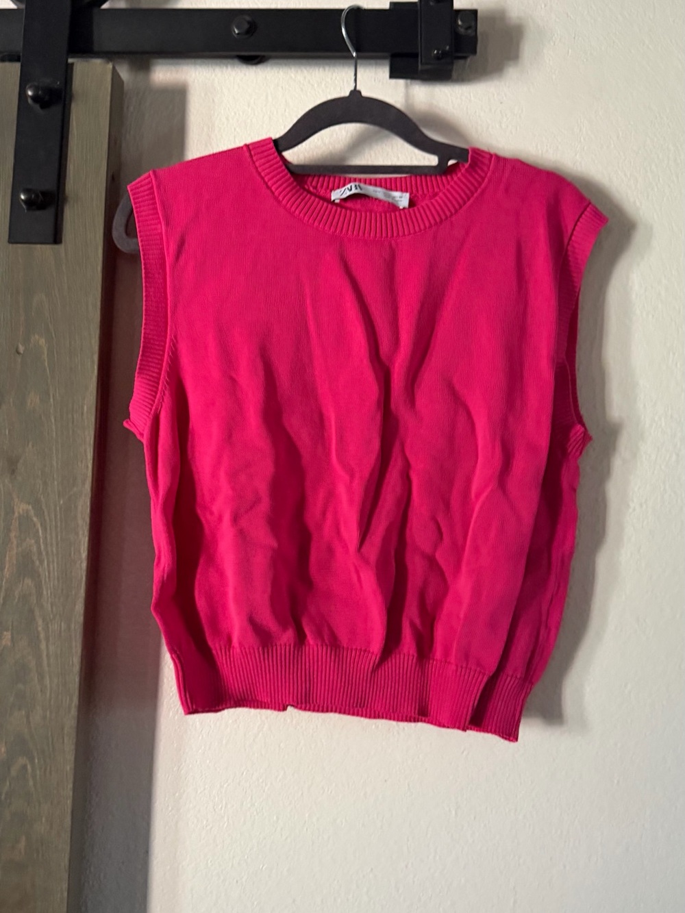 Zara Sleeveless Knit Tank in Vibrant Fuchsia
